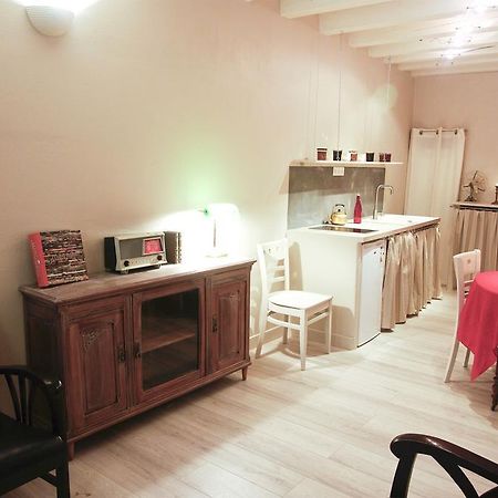 La Maison De Noemie 阿爾勒 外观 照片